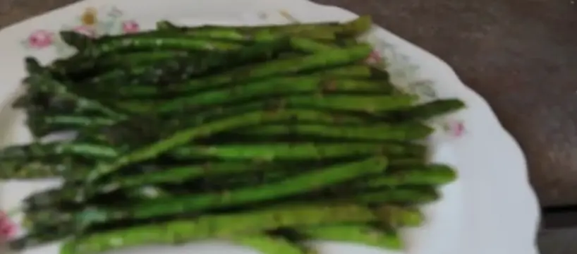 asparagus with Balsamic Butter sauce